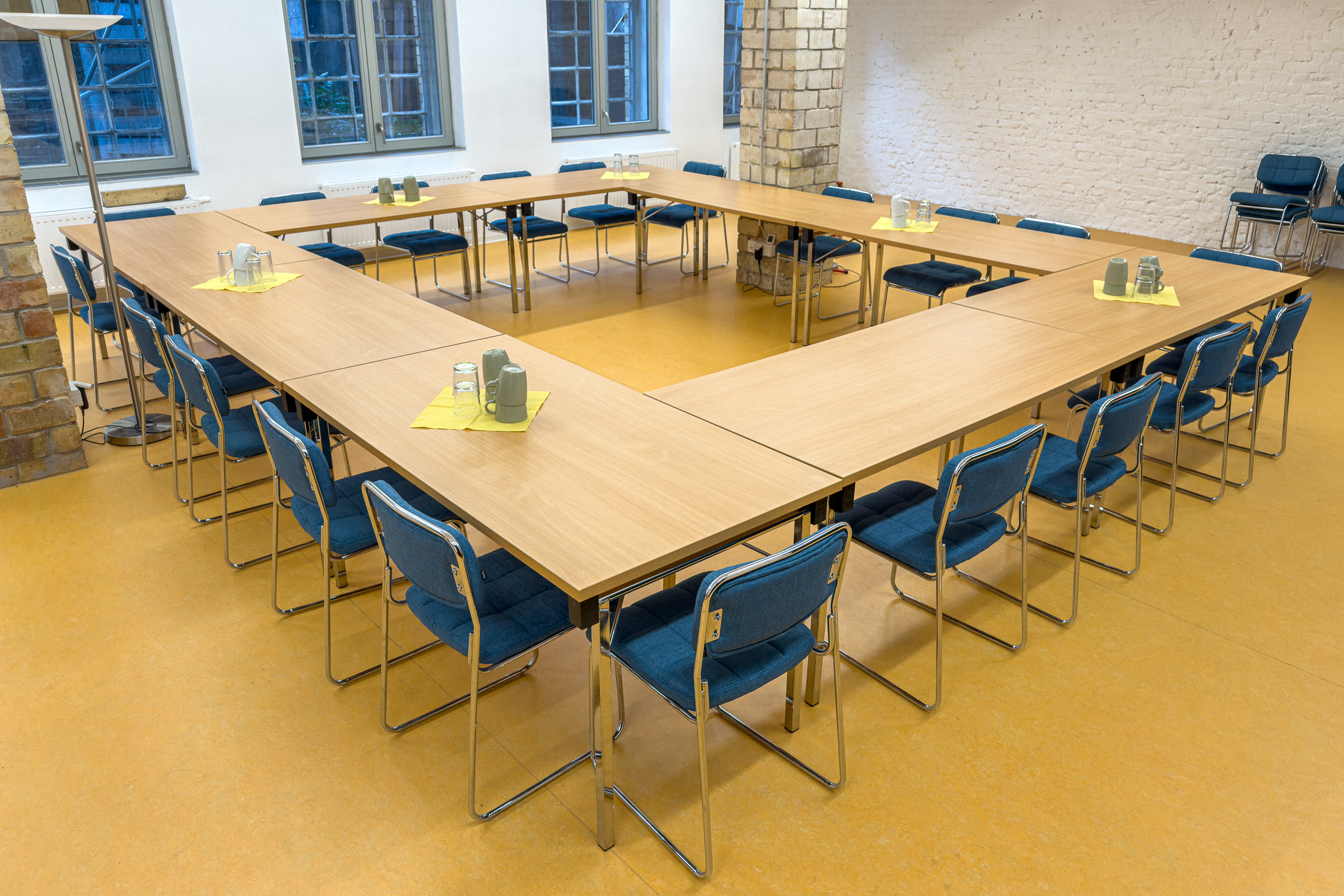 2025.01.13 12.59.55 (iPhone 16 Pro UHD ) 1