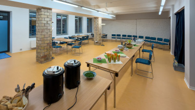 2025.10.11.23.47  2160p karsten gander iphone pro max 