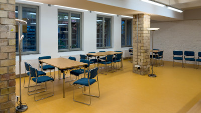 2025.10.11.24.02  2160p karsten gander iphone pro max 