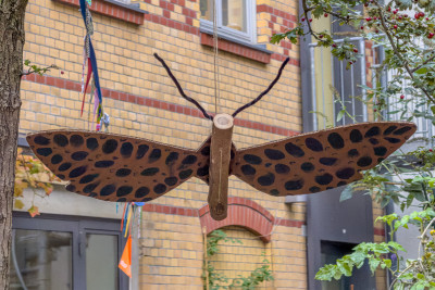 2025.10.11.44.21  2160p karsten gander iphone pro max 