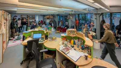 2025.10.11.54.36  2160p karsten gander iphone pro max 