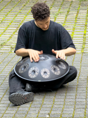 2025.10.11 18.04.43  2160p karsten gander iphone pro max 