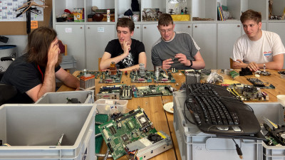 2023.07.147.40.01  iphone3 pro max uhd    