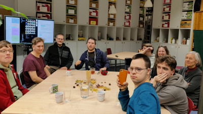 2025.11.28 16.19 signal 2025 11 28 204221 cr