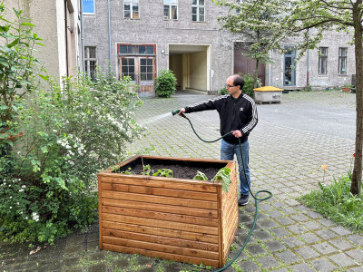 2025.05.096.54.15  iphone4 pro uhd    