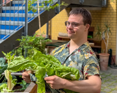 2025.06.066.19.51  iphone6 pro uhd    