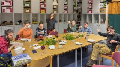 2024.12.206.28.48  iphone6 pro uhd    